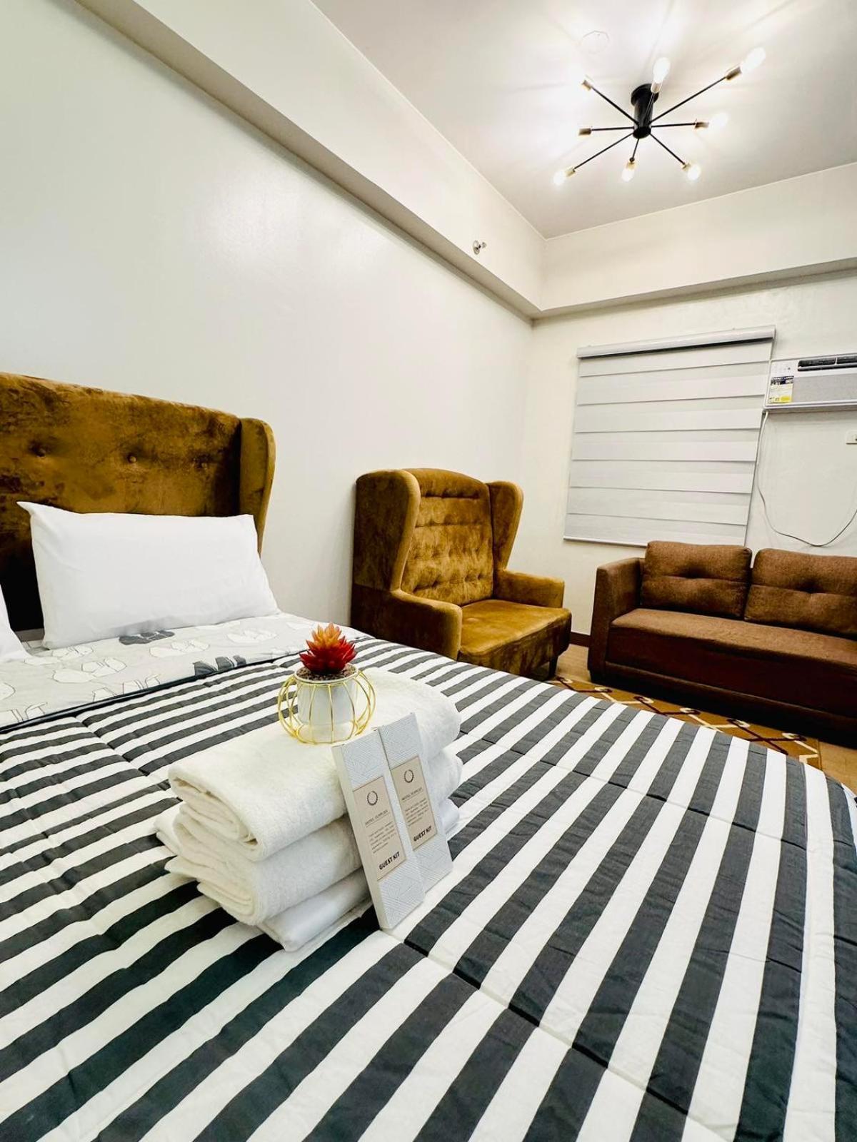Starlight Suites Trece Martires Ngoại thất bức ảnh